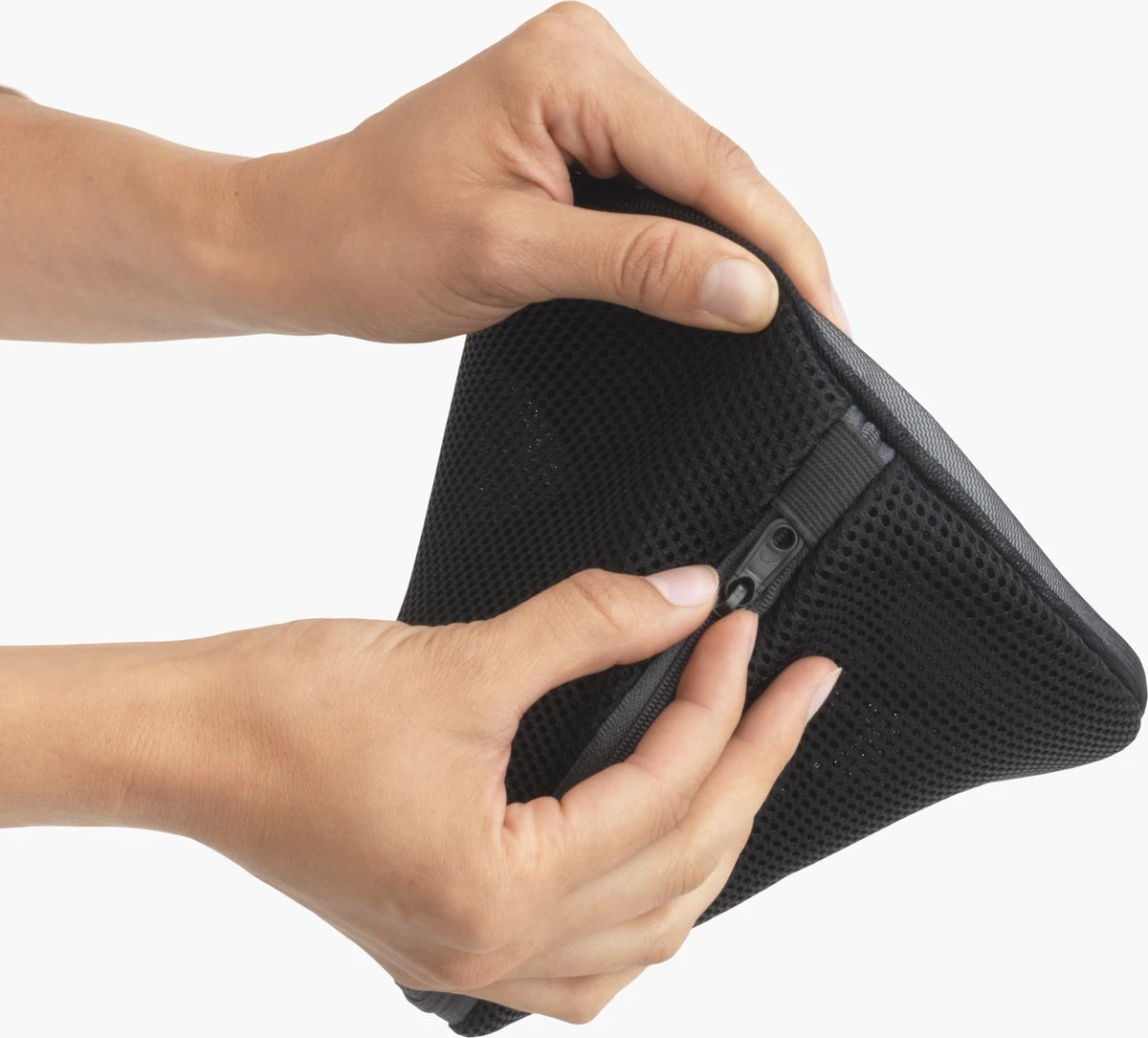 Brabantia Lingerie Waszakje - Black 4 Brabantia Lingerie Waszakje - Black - Afbeelding 4