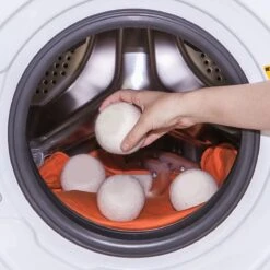 Drogerballen - Droogballen 6 Stuks XL - Herbruikbare Wasdrogerballen - Duurzaam - Energiebesparend 8 Drogerballen - Droogballen 6 Stuks XL - Herbruikbare Wasdrogerballen - Duurzaam - Energiebesparend -Dagelijkse Benodigdheden Winkel 1200x1200 1182