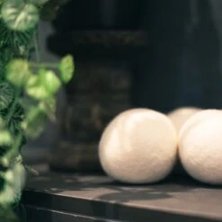 FAVE Drogerballen XL - 6 Stuks - Inclusief 2x Lavendelolie & Opbergzakje - Wasbol - Wasballen - Doseerbol - Droogballen - Duurzaam -Dagelijkse Benodigdheden Winkel 1200x1200 1221