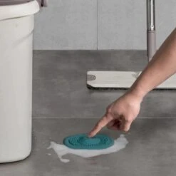 Heuts Goods - Gootsteenzeef - Gootsteenstop - Afvoerzeef - Afvoerstop - Spoelbal - Bad - Douchebak - Keuken - Wasbak - Badkuip - Siliconen - Donkerblauw -Dagelijkse Benodigdheden Winkel 1200x1200 1772