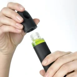 OXO Good Grips Afwasborstel Met Zeepdispenser 10 OXO Good Grips Afwasborstel Met Zeepdispenser -Dagelijkse Benodigdheden Winkel 1200x1200 1802