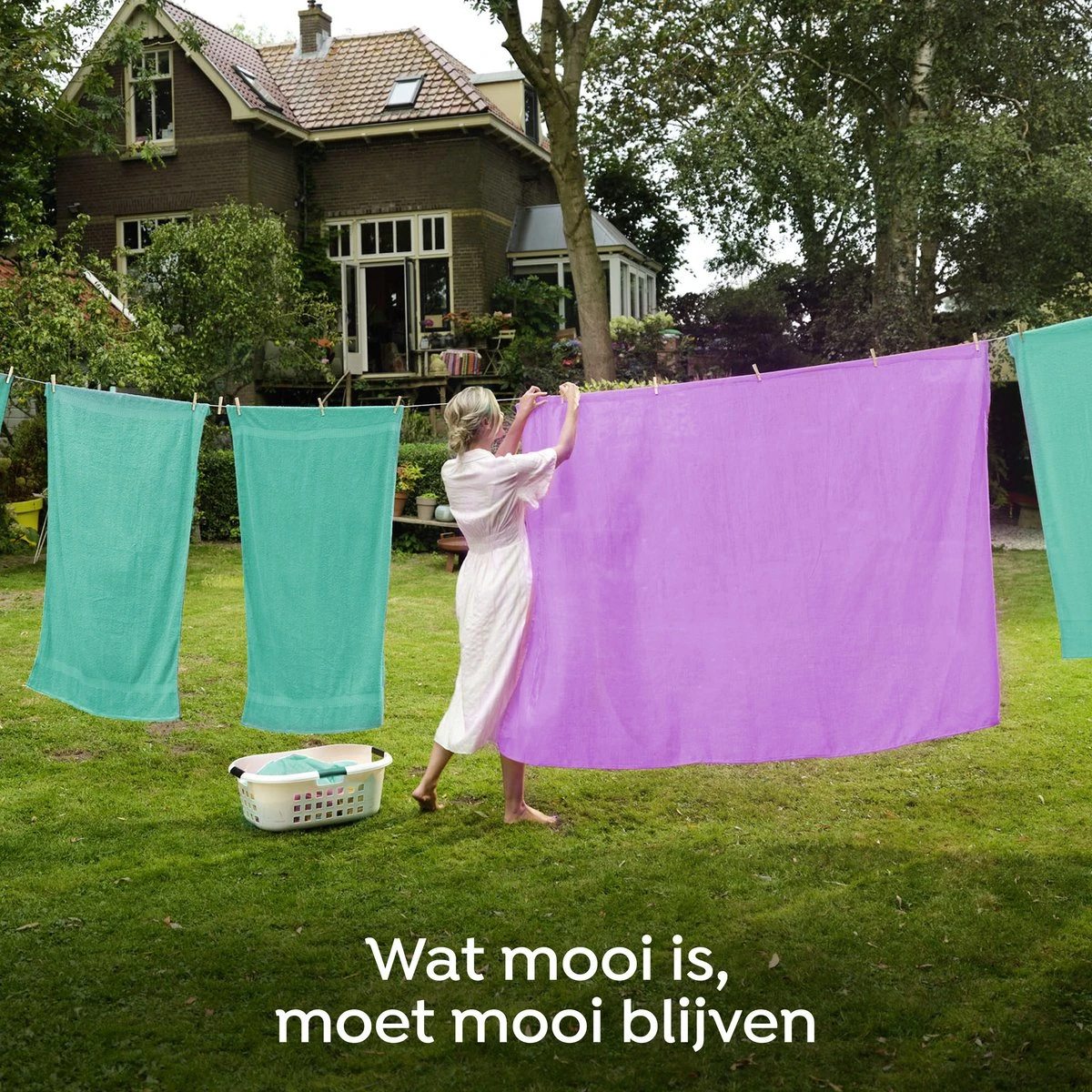 Robijn Collections Paradise Secret Wasverzachter - 8 X 30 Wasbeurten - Voordeelverpakking 7 Robijn Collections Paradise Secret Wasverzachter - 8 X 30 Wasbeurten - Voordeelverpakking - Afbeelding 7