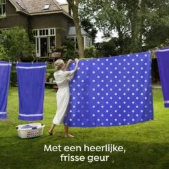 Robijn Specials Stip En Streep Wasverzachter - 8 X 30 Wasbeurten - Voordeelverpakking -Dagelijkse Benodigdheden Winkel 1200x1200 867