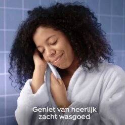 Robijn Specials Stip En Streep Wasverzachter - 8 X 30 Wasbeurten - Voordeelverpakking -Dagelijkse Benodigdheden Winkel 1200x1200 869