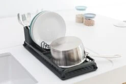 Brabantia SinkSide Afdruiprek Compact - Dark Grey -Dagelijkse Benodigdheden Winkel 1200x799 4