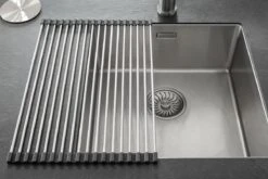 Highport Oprolbaar Vaat Droogrek - Scandinavisch Design - Opvouwbaar Hittebestendig Roestvrijstalen Keuken Afdruiprek - Vaatwasser Geschikt - Sterke 18-staafs Onderzetter - Foodgrade Materiaal 6 Highport Oprolbaar Vaat Droogrek - Scandinavisch Design - Opvouwbaar Hittebestendig Roestvrijstalen Keuken Afdruiprek - Vaatwasser Geschikt - Sterke 18-staafs Onderzetter - Foodgrade Materiaal -Dagelijkse Benodigdheden Winkel 1200x800 14
