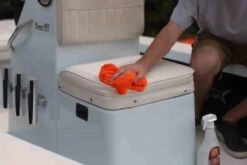 303® Multi-Surface Cleaner - 946 Ml | Veilig Voor Alle Soorten Bekleding En Vinyl. Vlekken Verdwijnen Binnen Enkele Minuten En Verkleurde Oppervlakken Komen Weer Tot Leven. -Dagelijkse Benodigdheden Winkel 1200x800 37