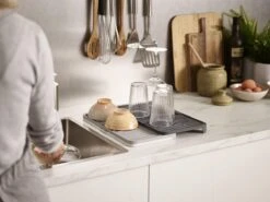 Joseph Joseph - Tier - Afdruipmat - Uitschuifbaar - Grijs -Dagelijkse Benodigdheden Winkel 1200x900 34