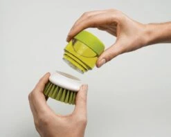 Joseph Joseph Afwasborstel Palm Scrub - Incl Houder - Grijs -Dagelijkse Benodigdheden Winkel 1200x964 3