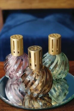 Ashleigh & Burwood Lampenolie Geurolie - Freesia & Orchid 250 Ml -Dagelijkse Benodigdheden Winkel 800x1200 13